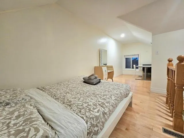 Trinity Bellwood Suites Downtown Toronto Canada