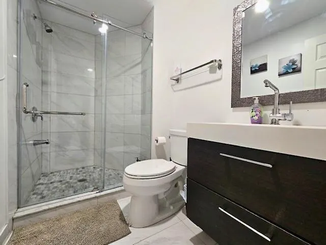 Trinity Bellwood Suites Downtown Toronto 0*,  Canada